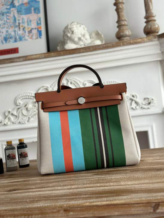 Picture of Hermes Handbags _SKUfw214616925fw